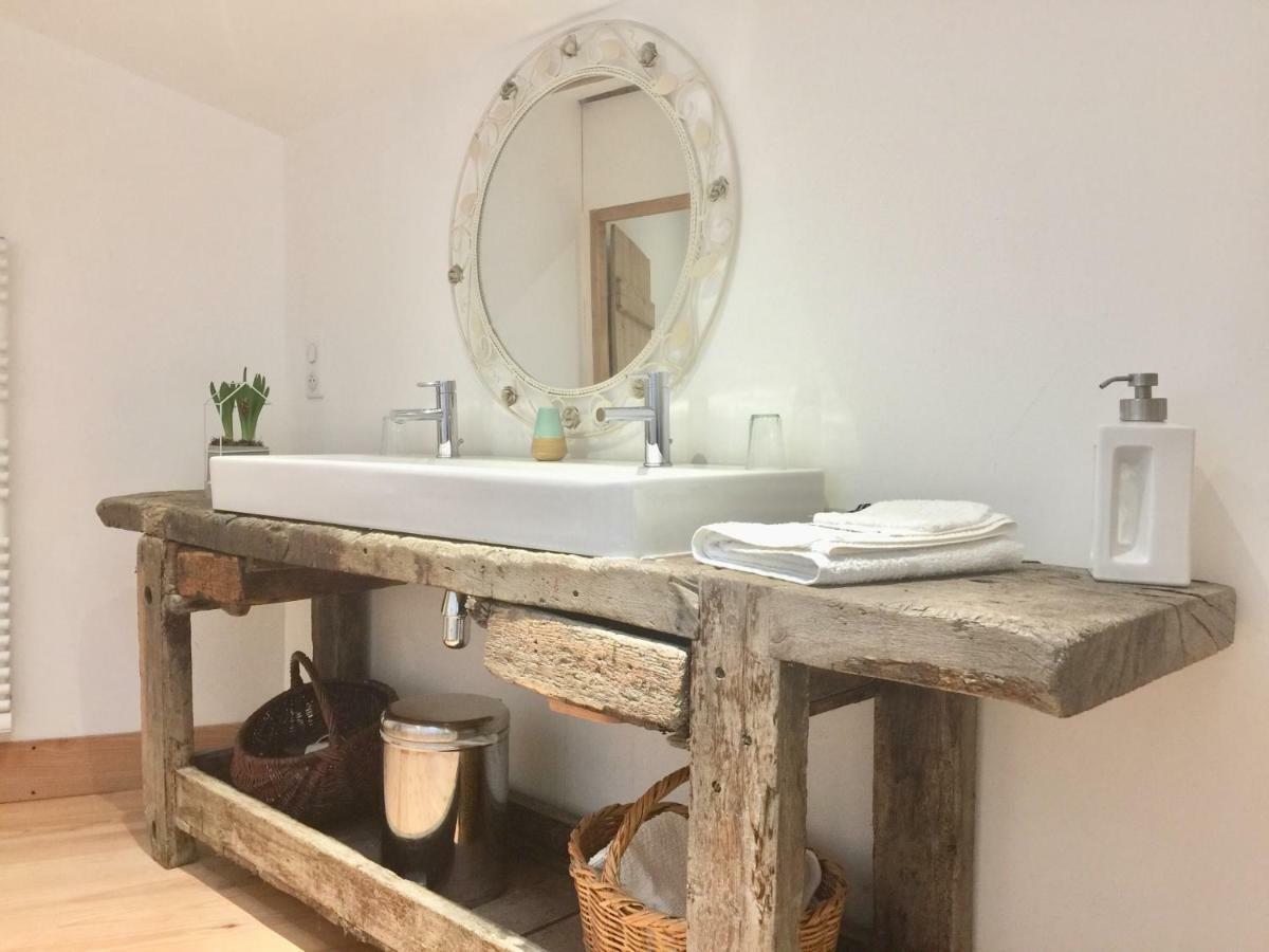 Magnificent Renovated Farmhouse - 10 Min A7 - Apartment Anneyron Exterior photo